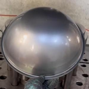 Глубокоштампованная полусферическая кастрюля, глубокий штампованный металлический купол. 